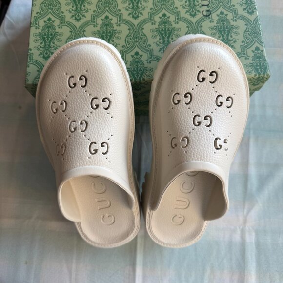 Gucci GG Hollow Platform Mule Slippers - Picture 6 of 7